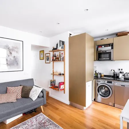 Ciseaux 4g - Saint Germain Des Pres - Location Paris